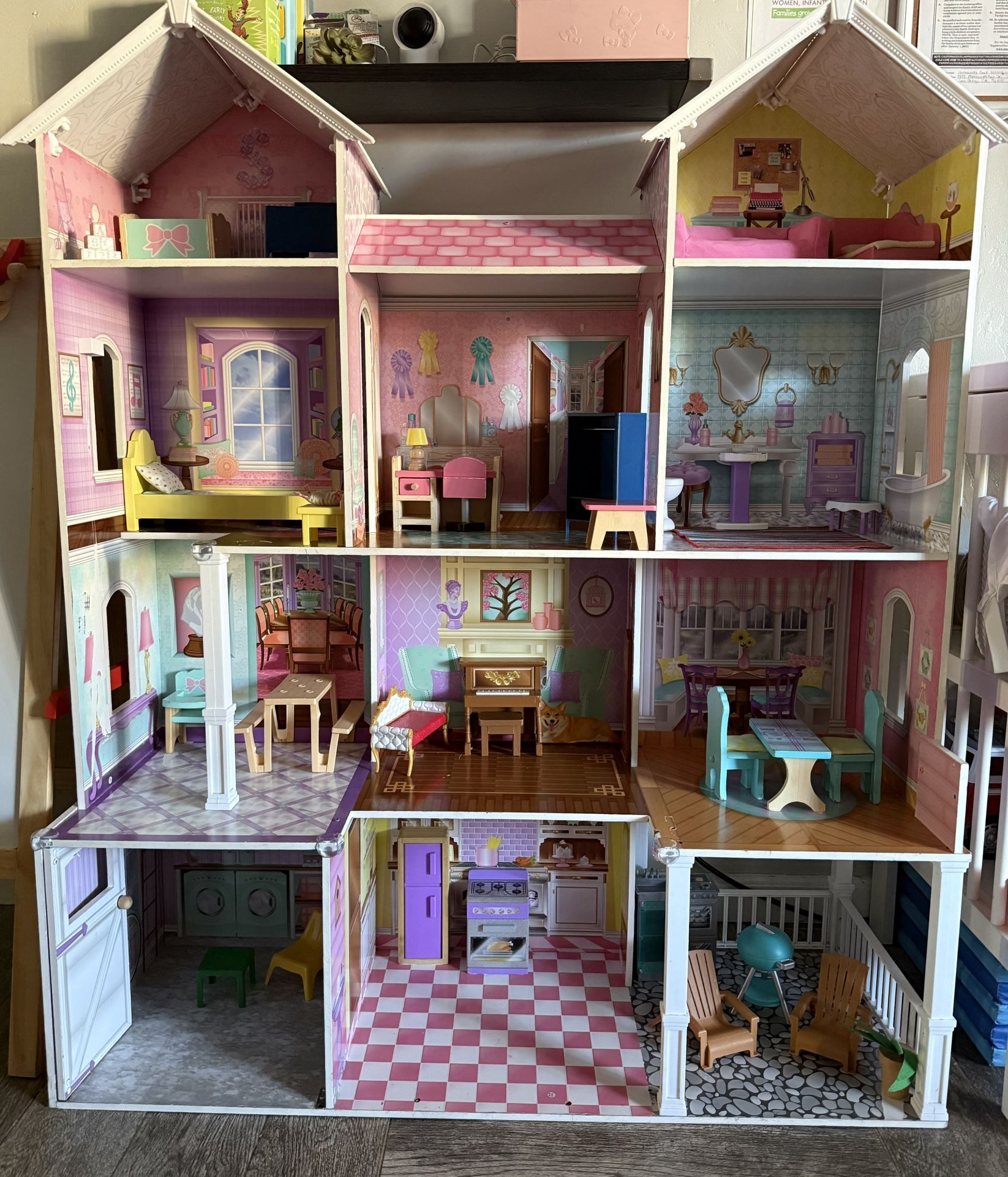Doll House
