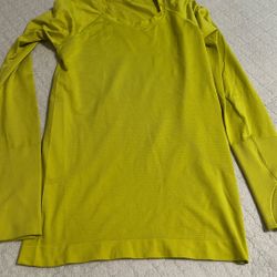 Blusa Lululemon Size M