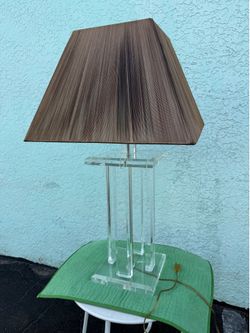 Vintage MCM Lucite Acrylic Table Lamp – Mid Century Modern – Tested