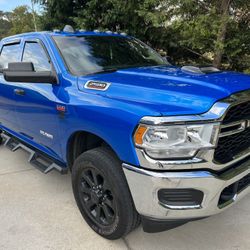 2020 Ram Tradesman 2500 6.4HEMI 4x4 