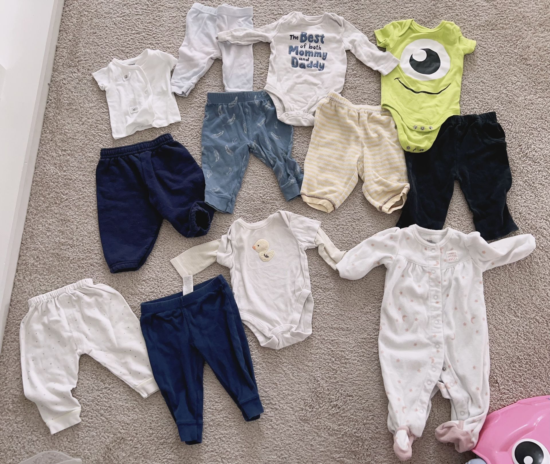 12pc baby cloth pajama top & bottom pant onesie one piece newborn - 3mon  Unisex for girl or boy  All washed with detergent and sanitizer There is one