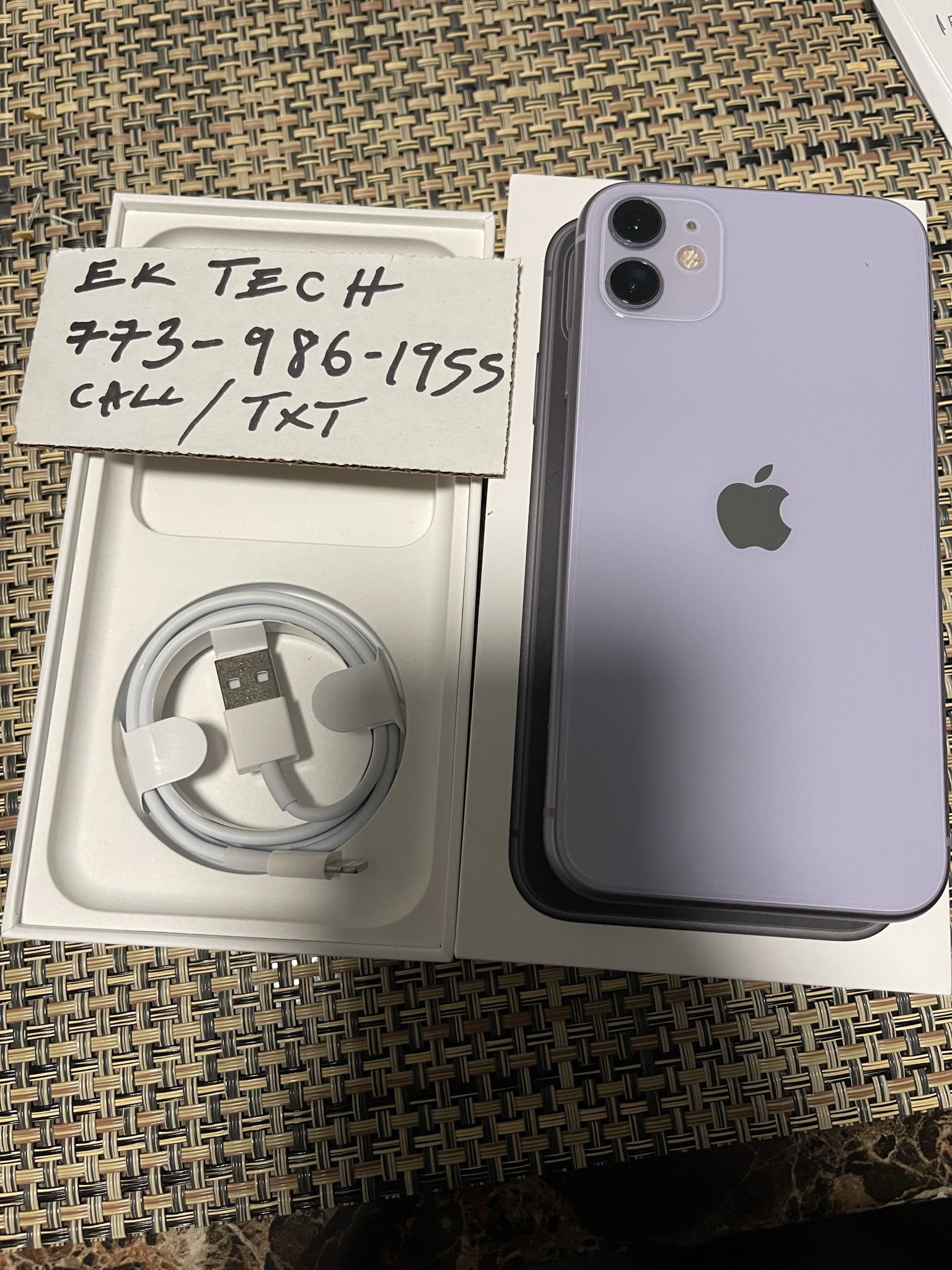iPhone  g Tmobile Like New for Sale in Chicago, IL   OfferUp