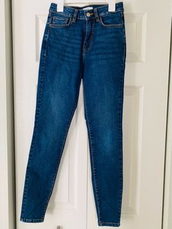 Forever 21 Blue Skinny Jeans