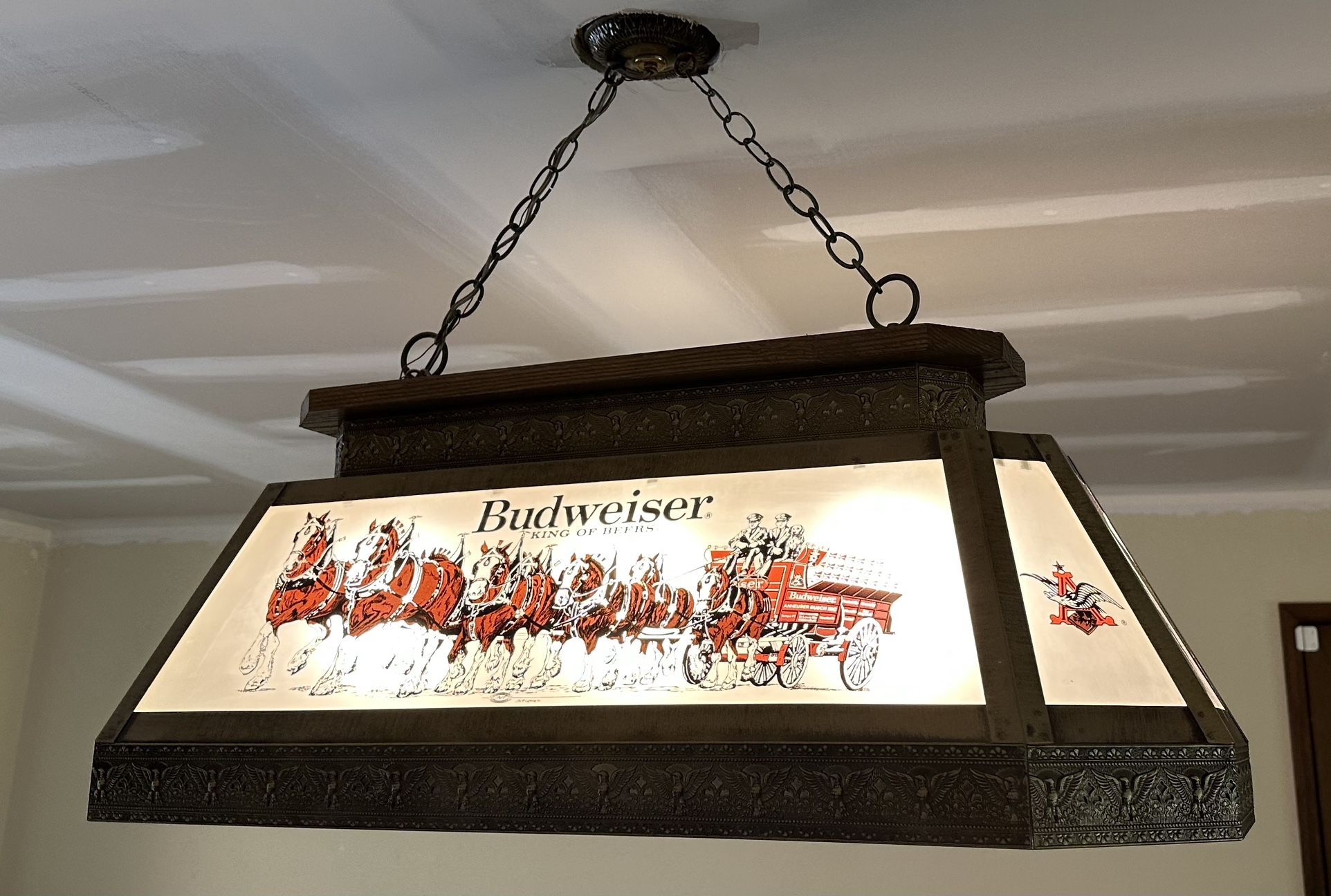 Rare Vintage Budweiser Pool Table Light