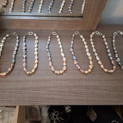 Huge Lot Of Freshwater Pearls Retal $2500 Mim