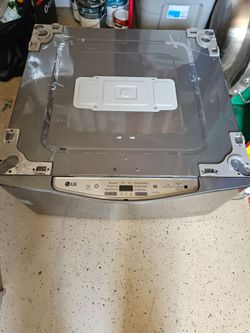 LG pedestal washer