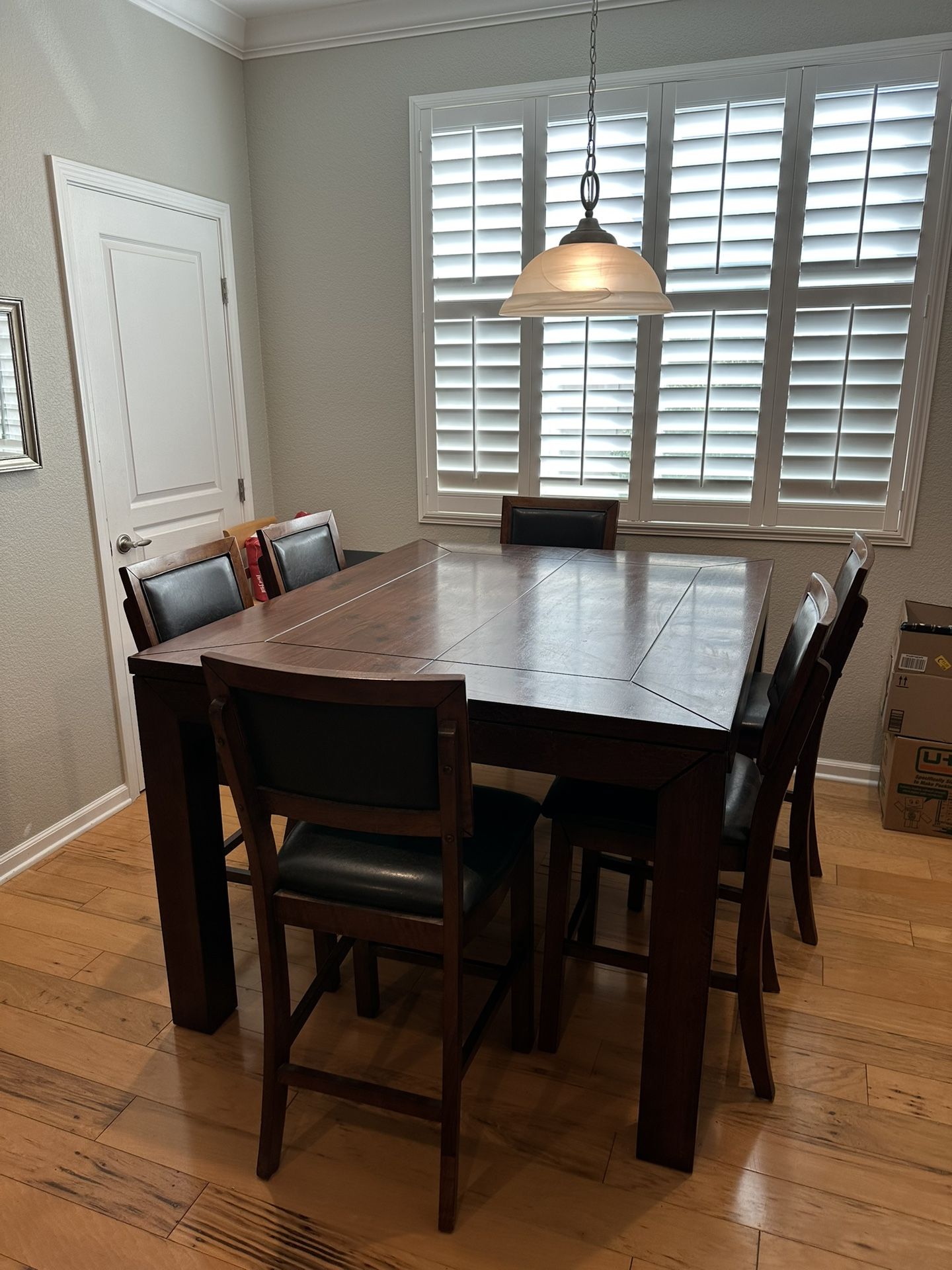 Expandable Dining Room Table - Pub Height