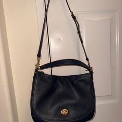 COACH PURSE FOR SALE!!
