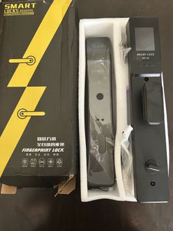 smart lock with integrated 3D face recognition and a camera