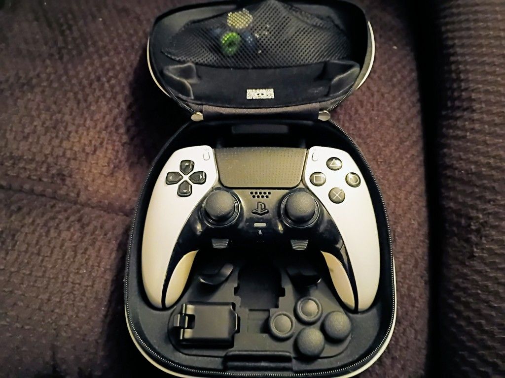 PlayStation Duelsence Edge