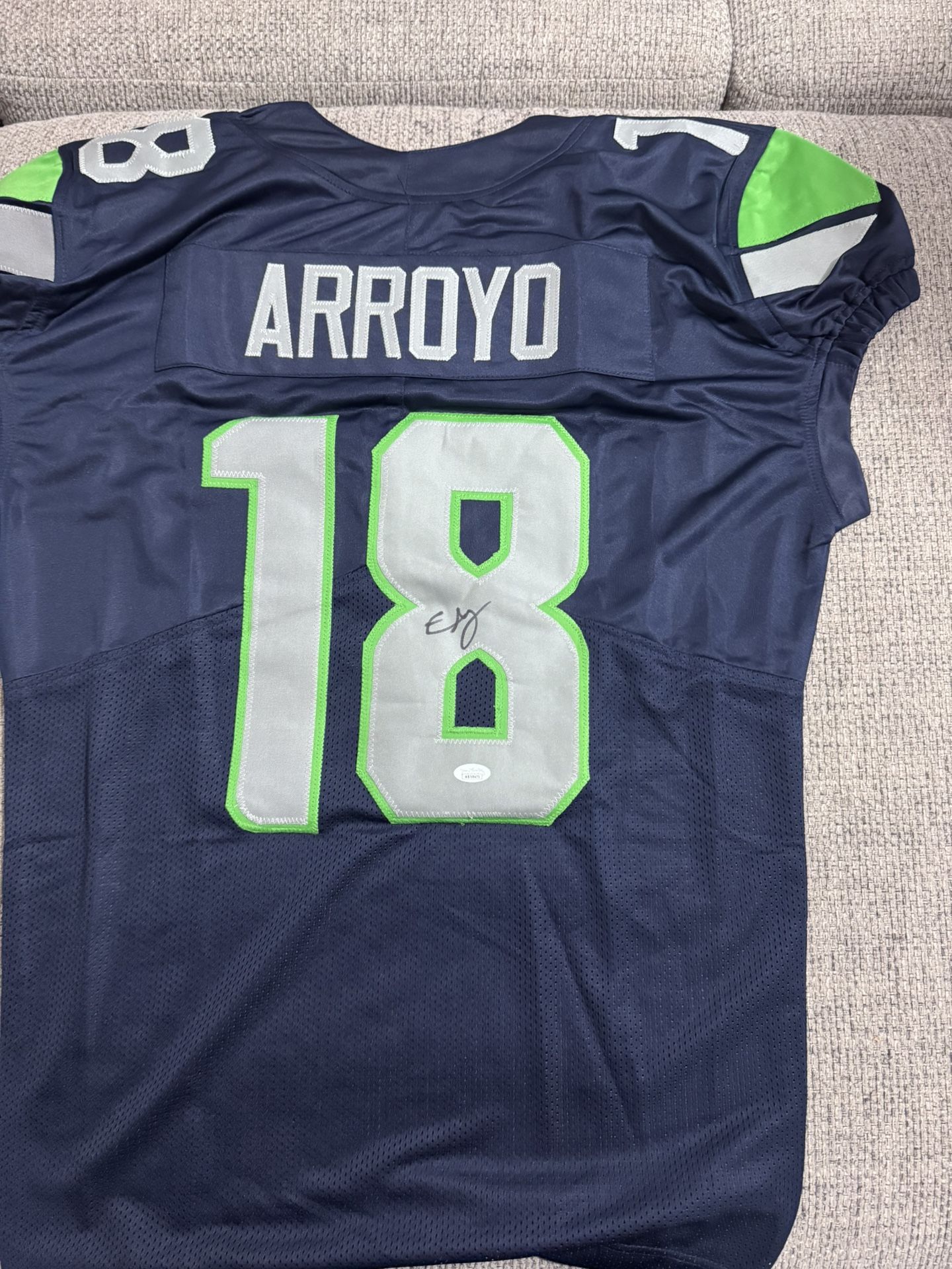 Elijah Arroyo Signed Autograph Custom Jersey - JSA Coa Sticker Only -Seattle Seahawks