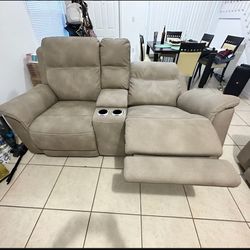 Reclining Sofa 