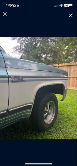 1990 CHEVY SUBURBAN                                                ( RIGHT FENDER )