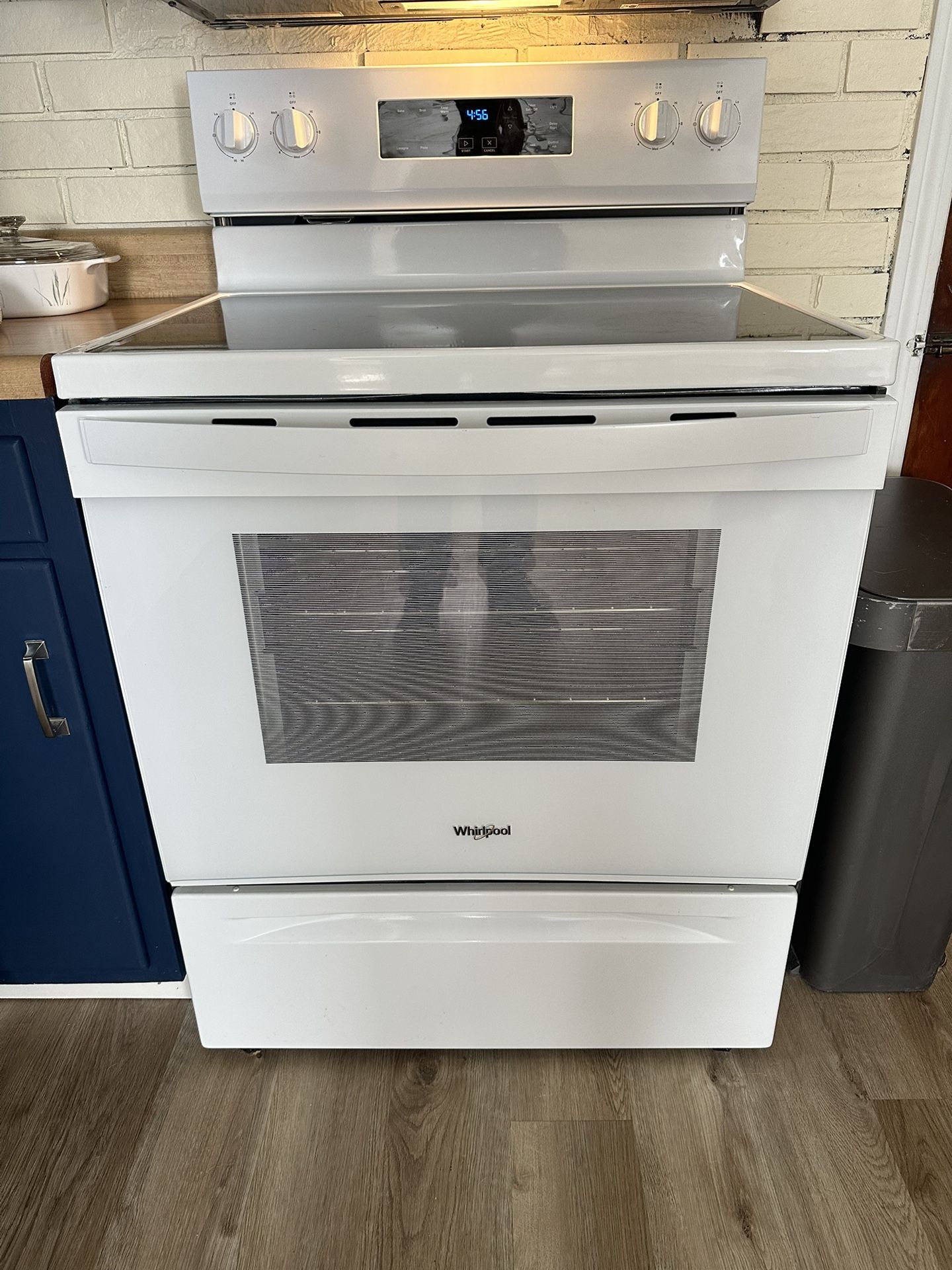 Microwave And/or Electric oven