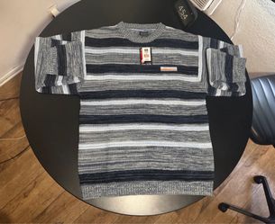 South Pole Sweater Large