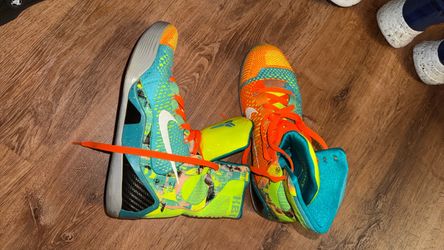 Nike Kobe 9 Elite Basketball Sneakers