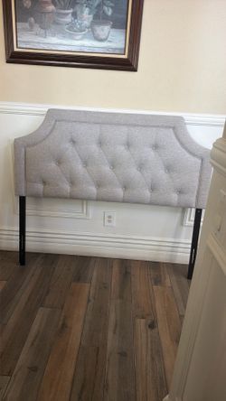 Full/Queen Headboard