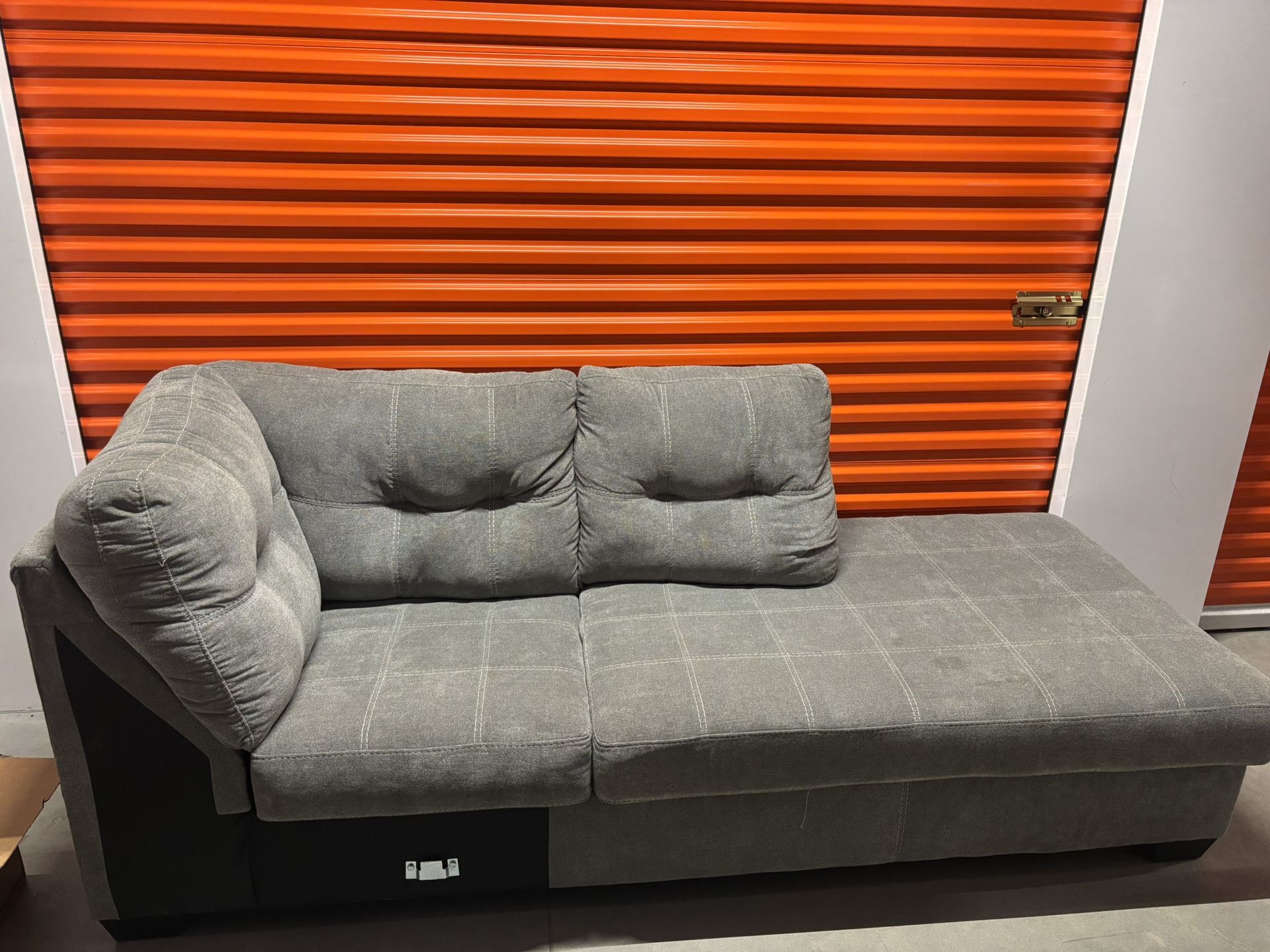 Grey Couch / Pull Out mattress
