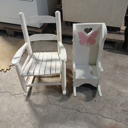2 Kids Rocking Chairs
