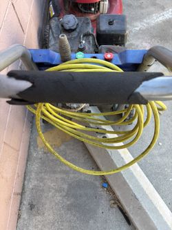 Westinghouse Pressure Washer 2700psi. Good Working Condition Tested Before Buy It. 180$$$