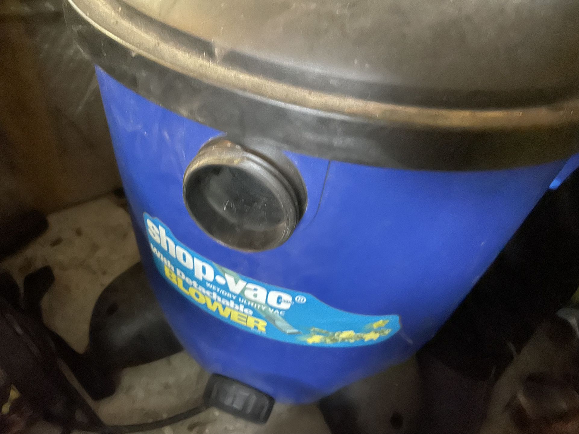 shop vac with blower 12 gallon and 5 hp