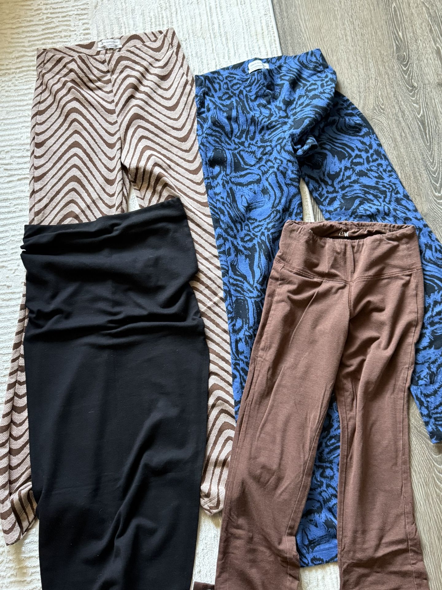 3 Pains And A Long Skirt