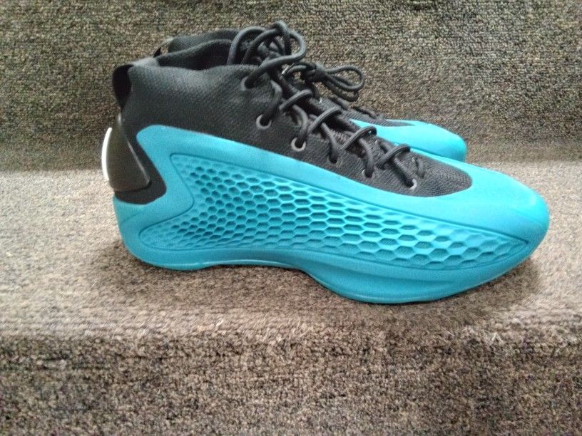 Adidas Anthony Edward's Artic Fusion Sneakers NEW ..Jordan Nike..shoes