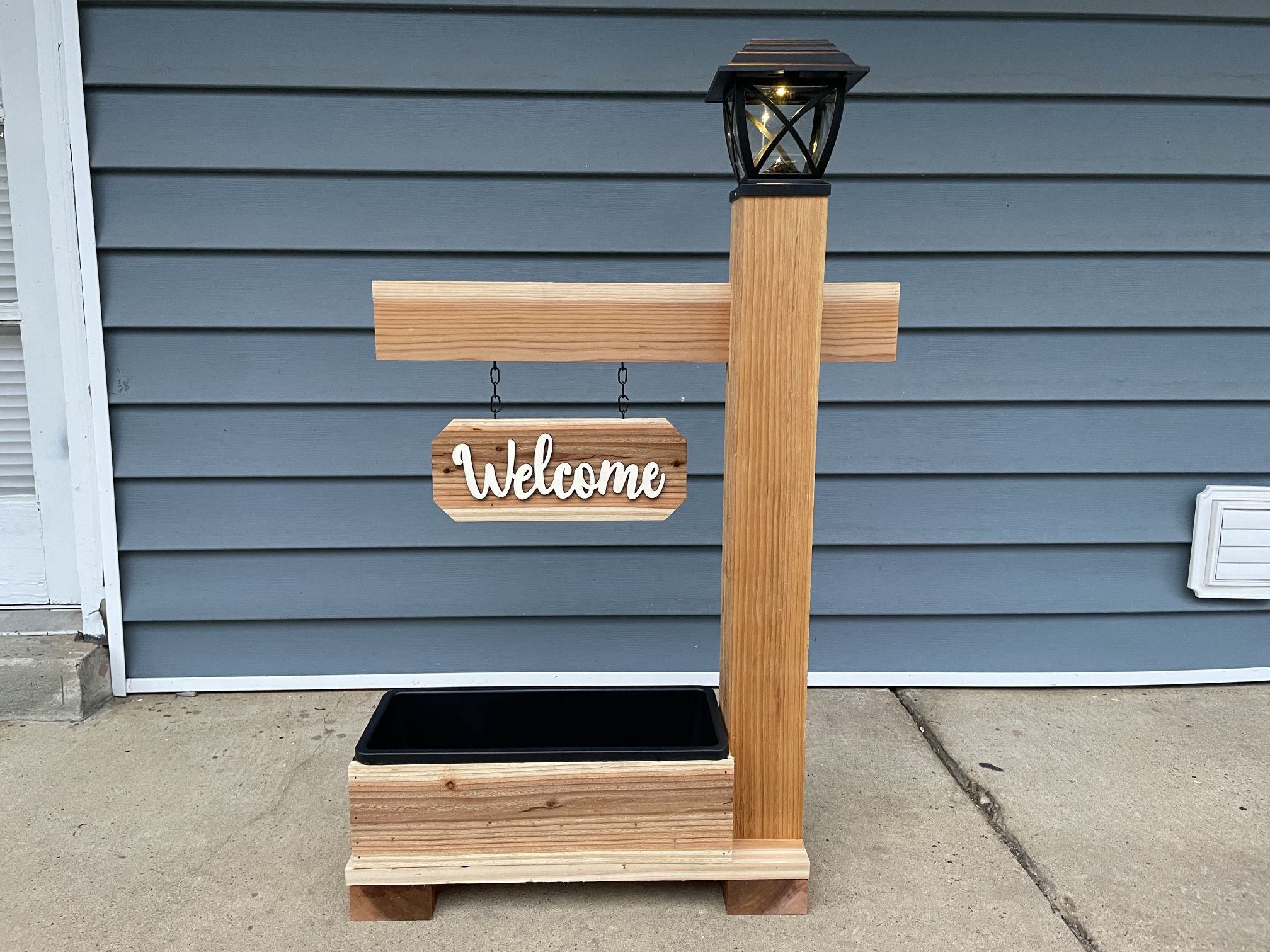 Cedar Planter