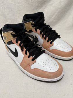 Air Jordan 1 Mid SE Magic Ember/ White Black, 11 Men’s 