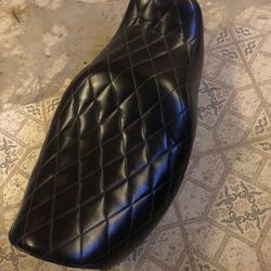 Honda Magna Seat 