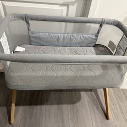 Newton Bassinet & Bedside Sleeper