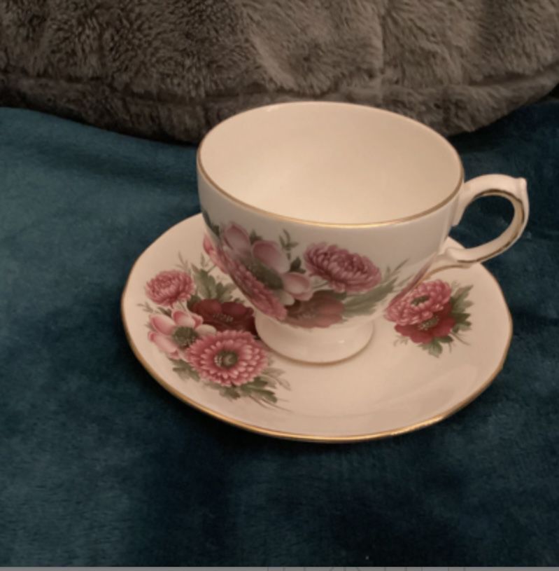 Queen Anne English Bone China Pedestal Cup and Saucer with 22k gold trim