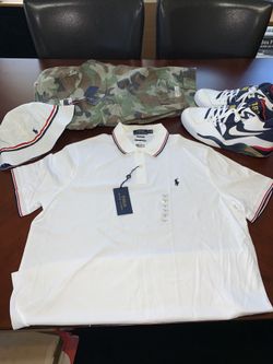 Polo - Ralph Lauren Classic Fit Polo Shirt. Size XL.