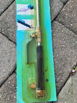 Water blaster. New.