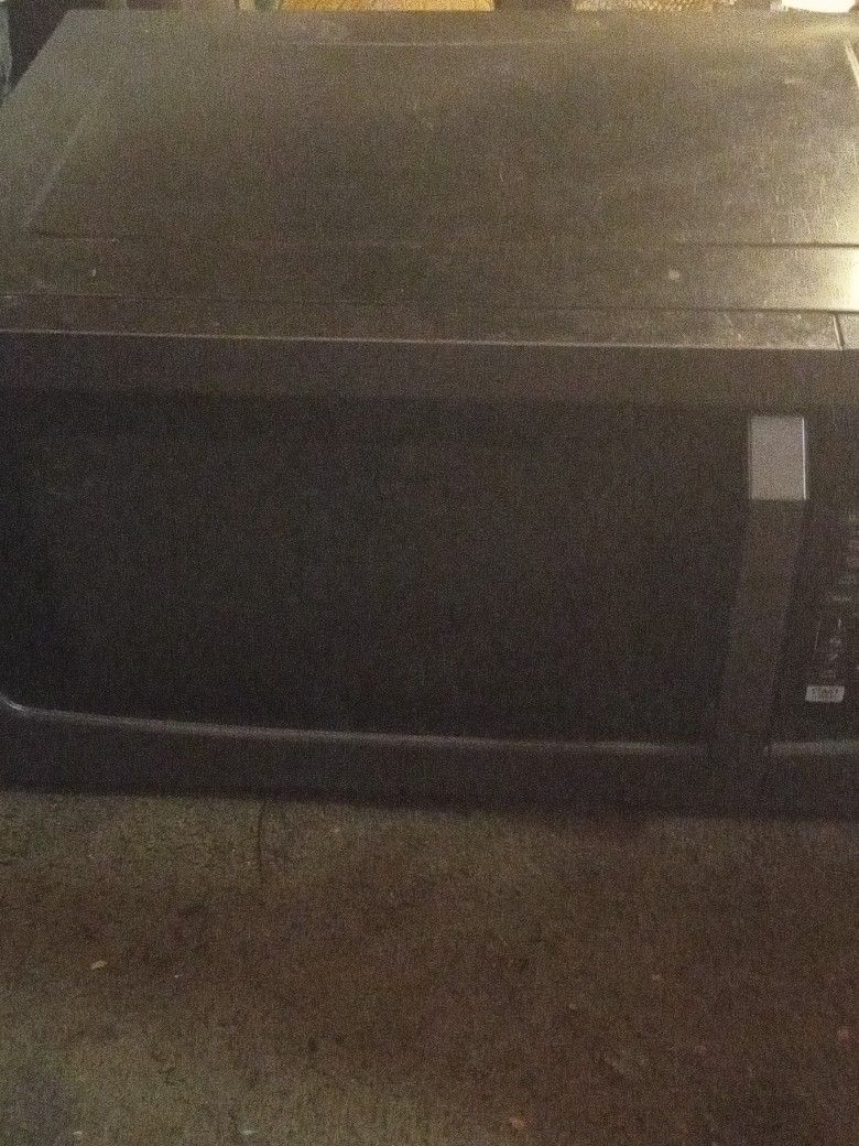 Microwave Barely Used