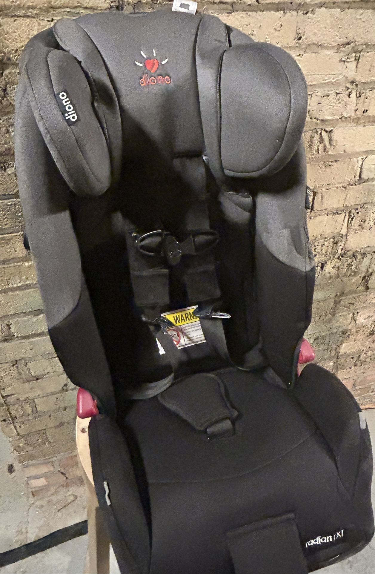 Diono luxury convertible Car Seat