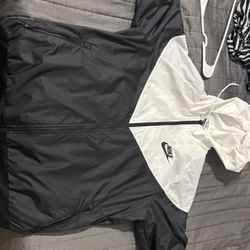 Nike windbreaker 