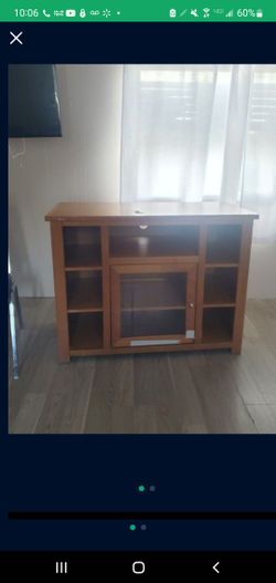 Free Dresser /TV Stand