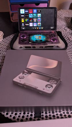 Purple AYN Thor Max (16GB/1TB) batch #1