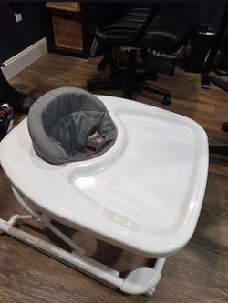 Joovy Baby Walker