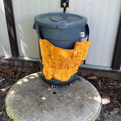 Table Top King Trash Can
