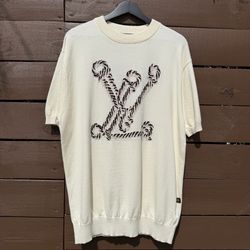 Lv shirt