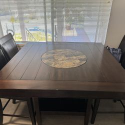 Dining table set FREE