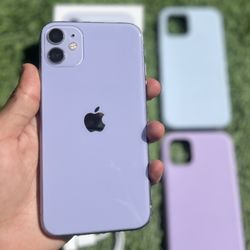 iPhone 11 Lavender 128GB Mint Condition!