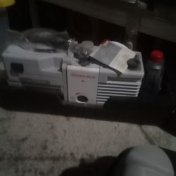 Edwards vacuum pump