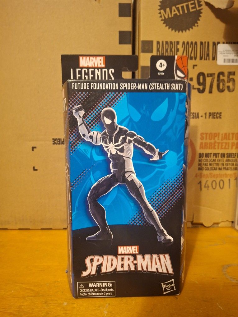Marvel Legends Future Foundation Stealth Suit Spider-Man Action Figure 2022