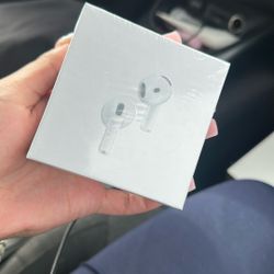 Apple AirPods 4 (ANC) Noise Cancellation 