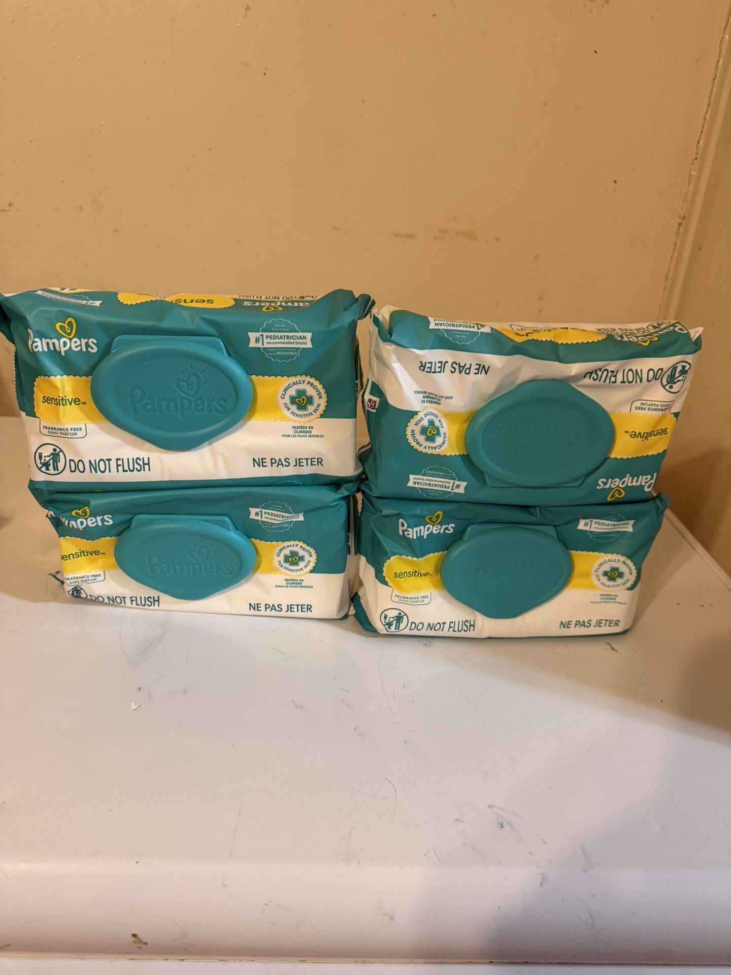 pampers wipes