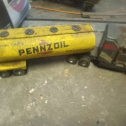  Pennzoil Tanker,