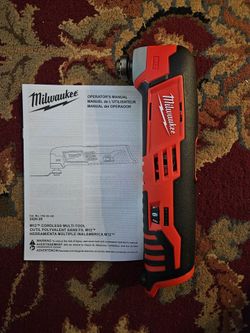 Milwaukee M12 Multi-Tool